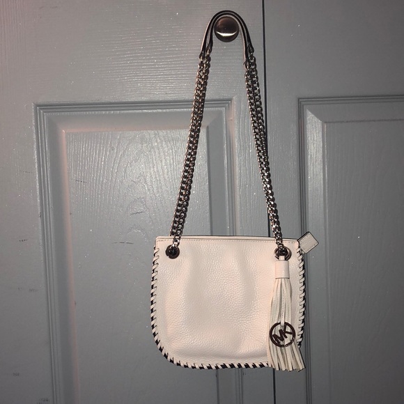Michael Kors Handbags - MICHAEL KORS shoulder/crossbody purse